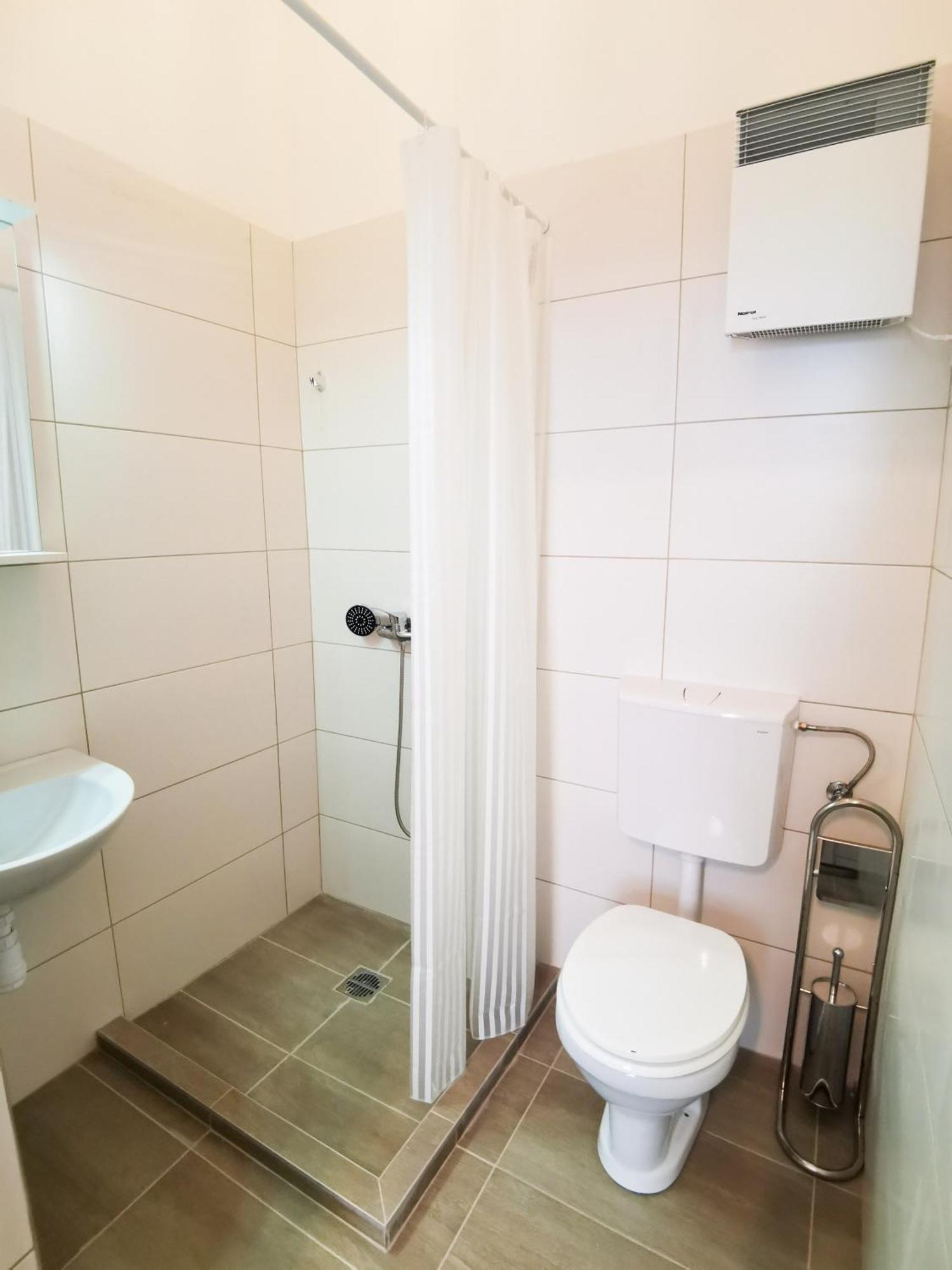 Buda Central Tiny Studios Βουδαπέστη Εξωτερικό φωτογραφία